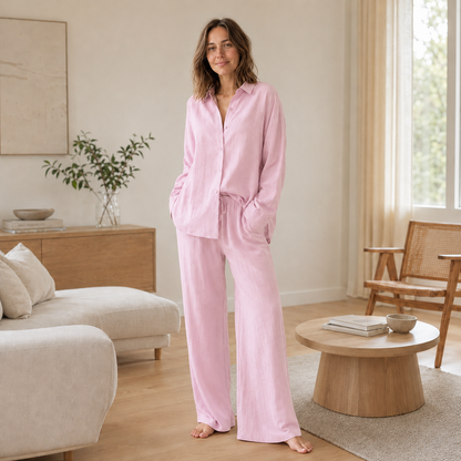 Conjunto Loungewear Liora – Blusa Camisera y Pantalón
